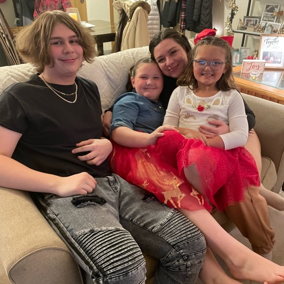 Meet your Posher, Kourtney - Picture 8 of 16